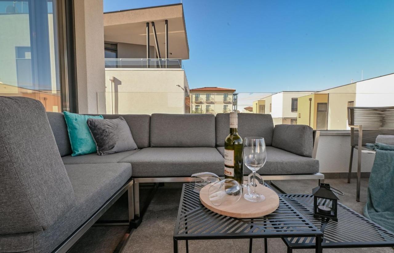 Two Bedroom Apartment Blue Sea Malinska Exterior photo