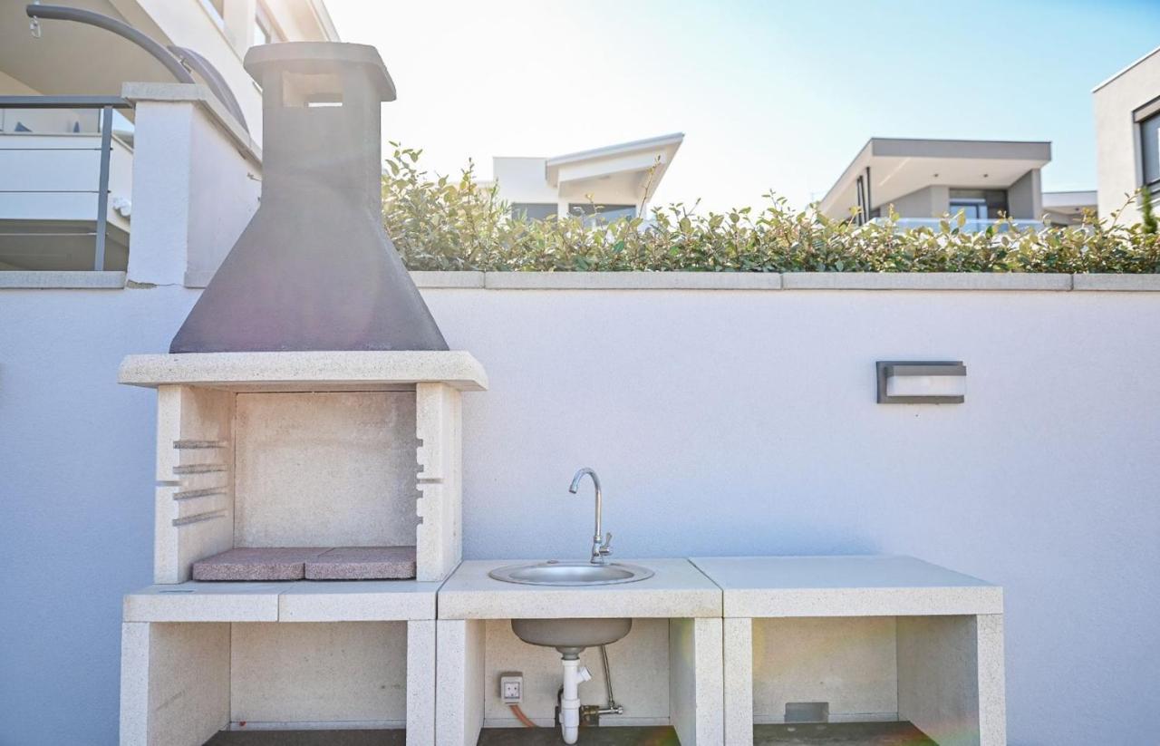 Two Bedroom Apartment Blue Sea Malinska Exterior photo